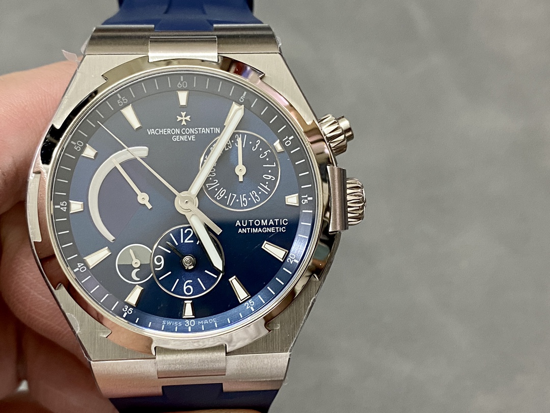 Overseas 42 mm Watch – IW-0900