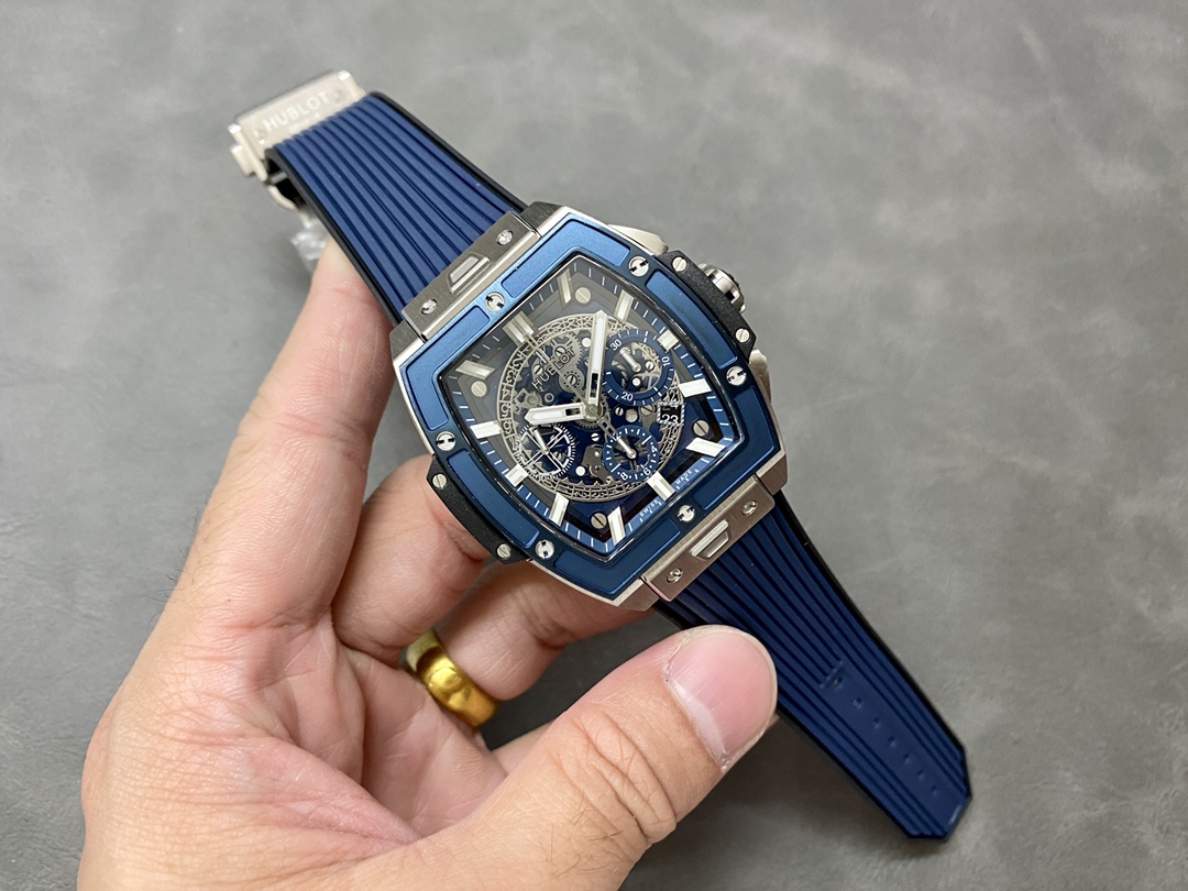 Hublot Classic Watch – IW-0306 - Image 4