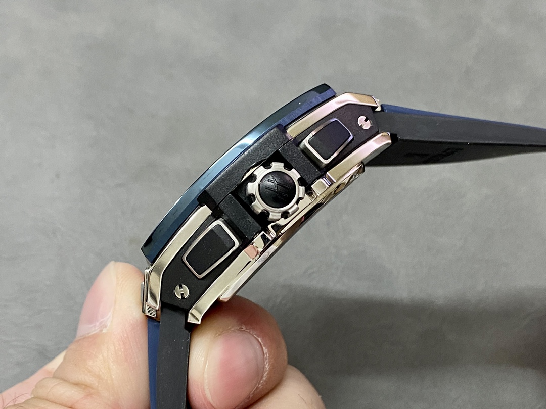 Hublot Classic Watch – IW-0306 - Image 6
