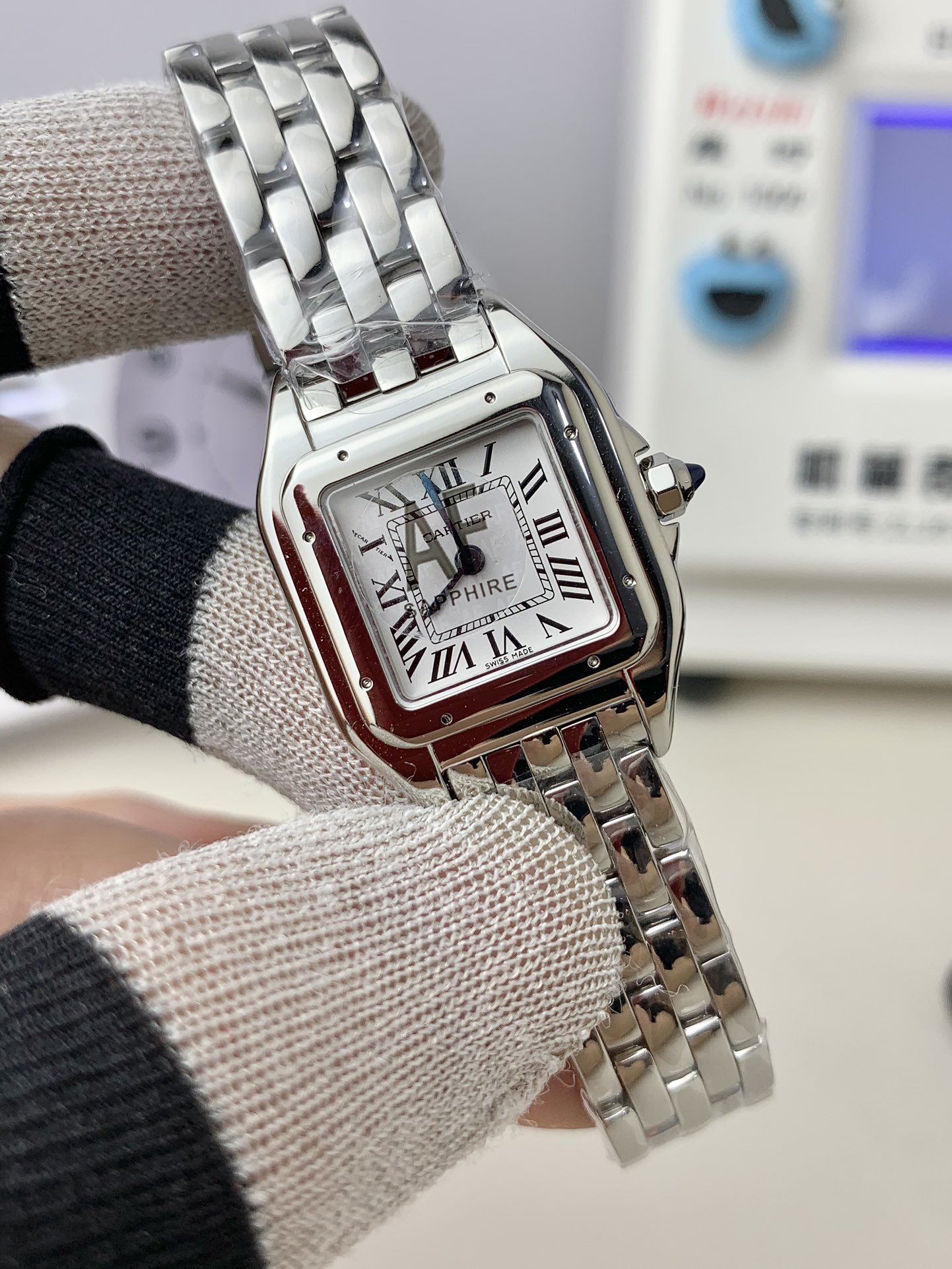 Classic Watch – IW-1604 - Image 2