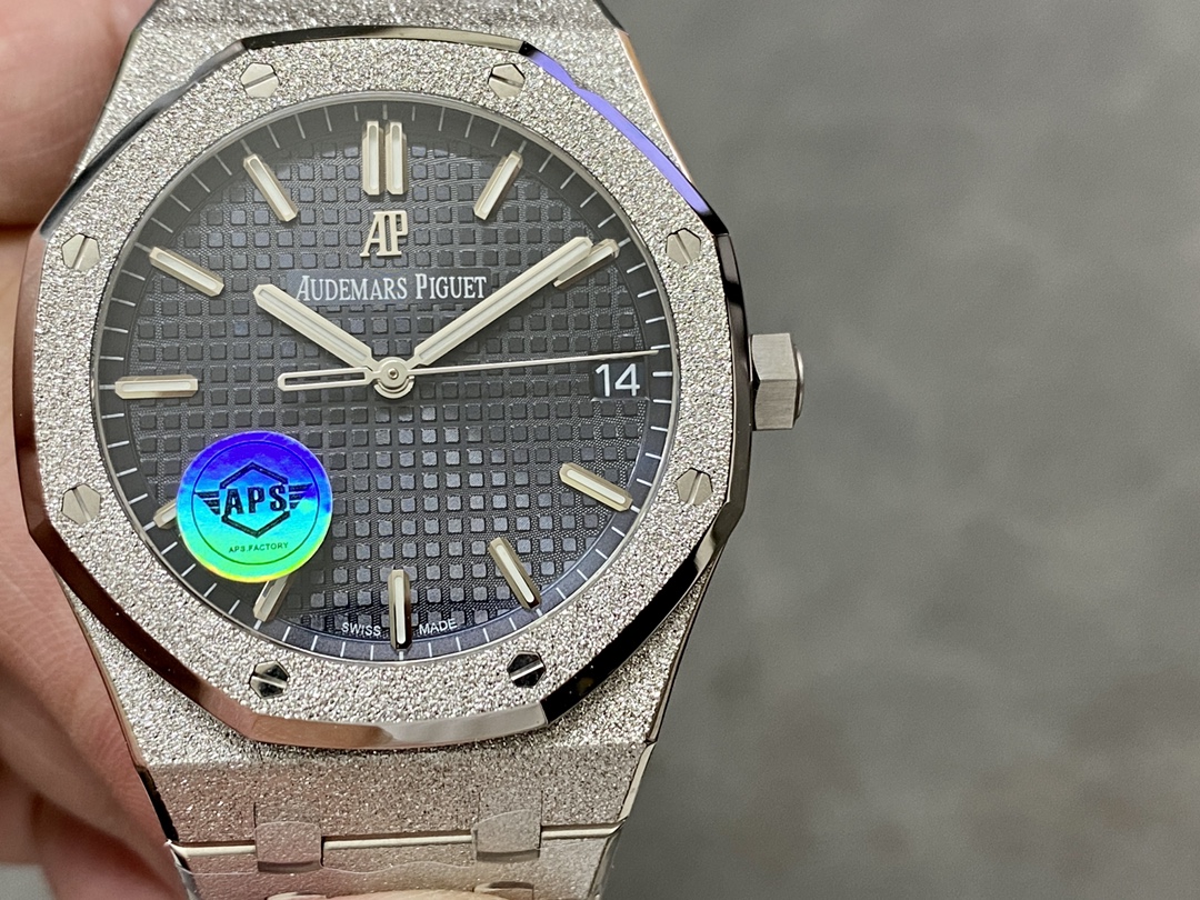 Audemars Piguet Classic Watch – IW-2041