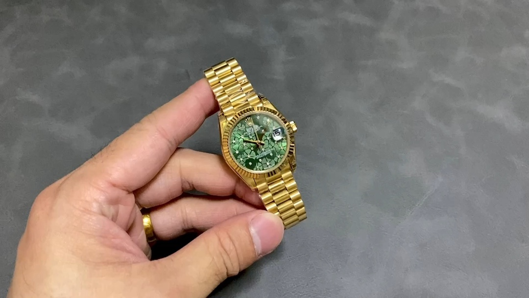 Classic Watch – IW-3599