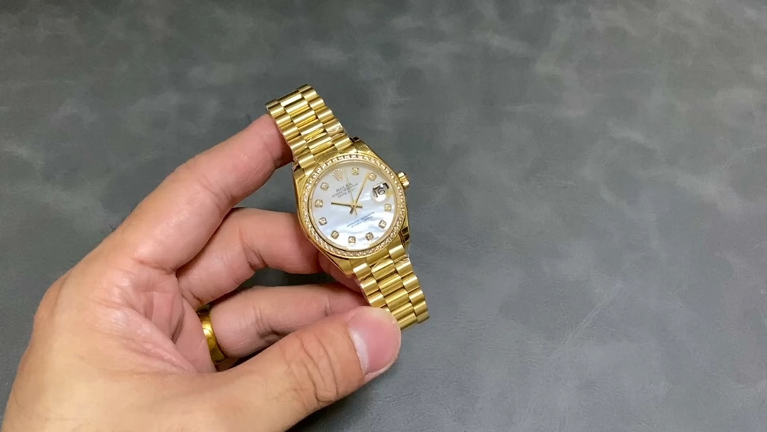 Classic Watch – IW-3597
