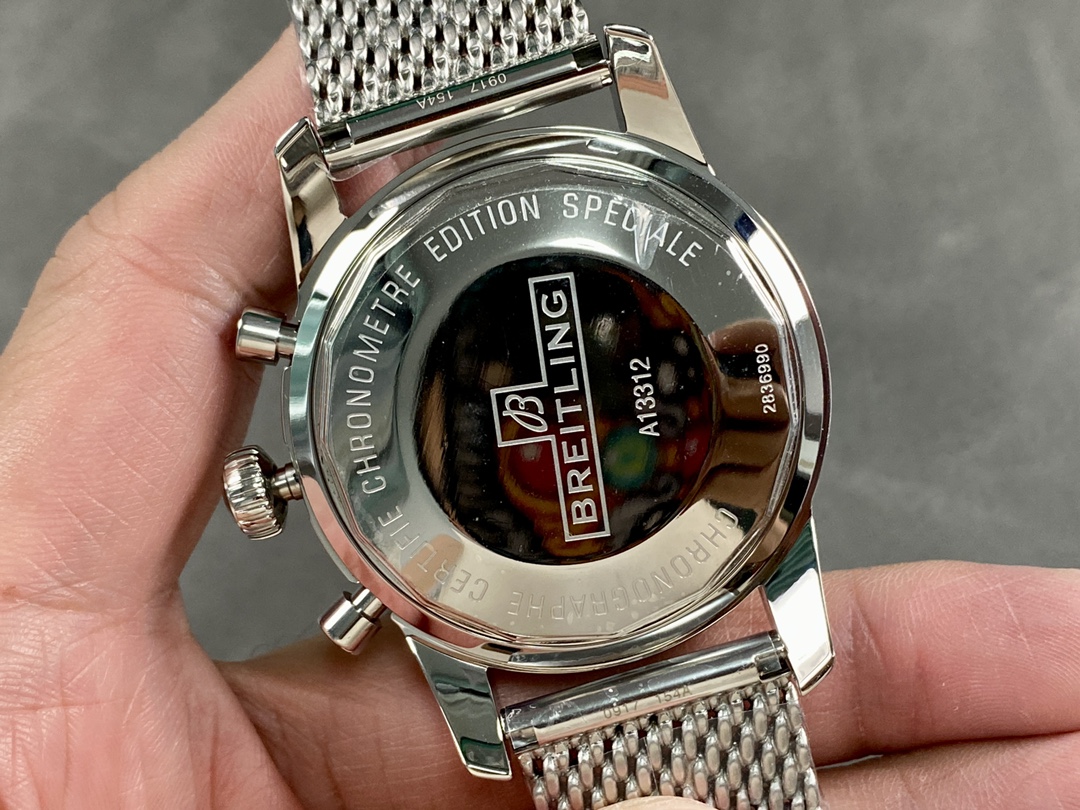 Classic Chronograph 46 mm Watch – IW-0571 - Image 7