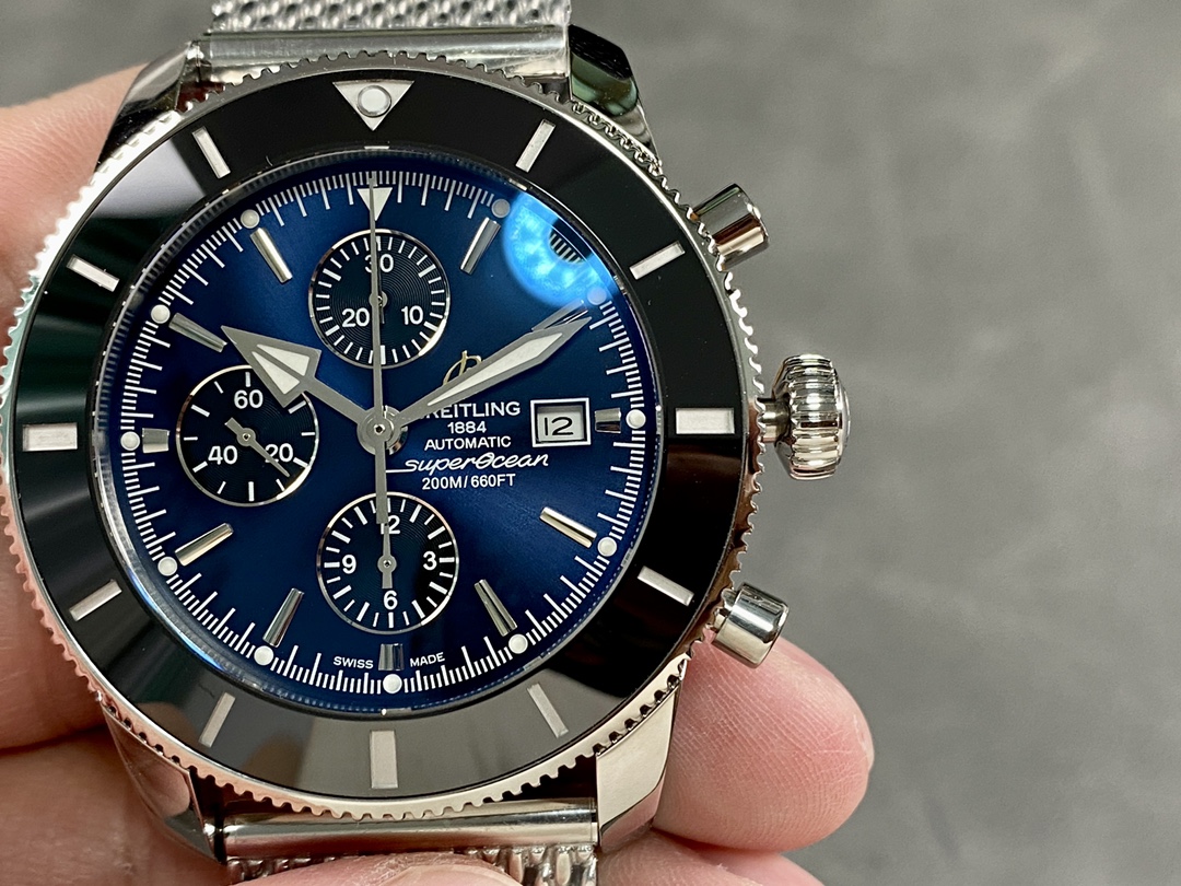 Classic Chronograph 46 mm Watch – IW-0571