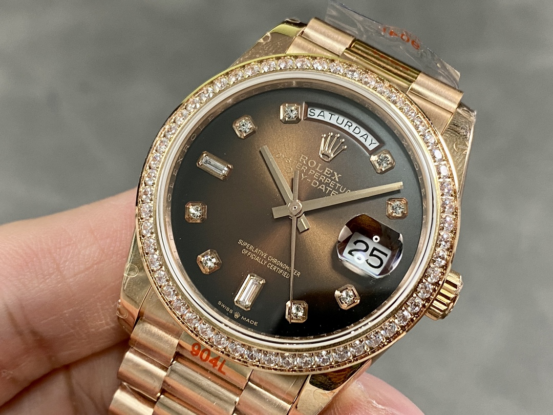 Day-Date 36 mm Watch – IW-3602 - Image 3