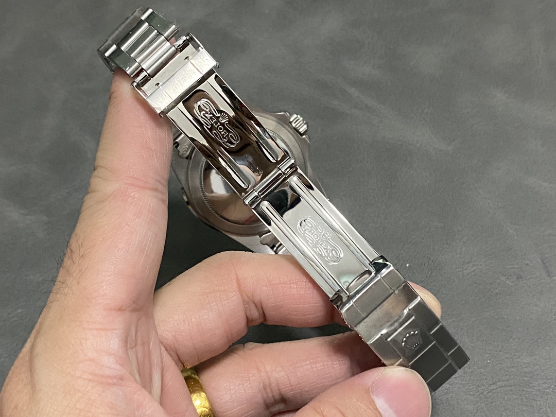 Submariner Watch – IW-3563 - Image 9