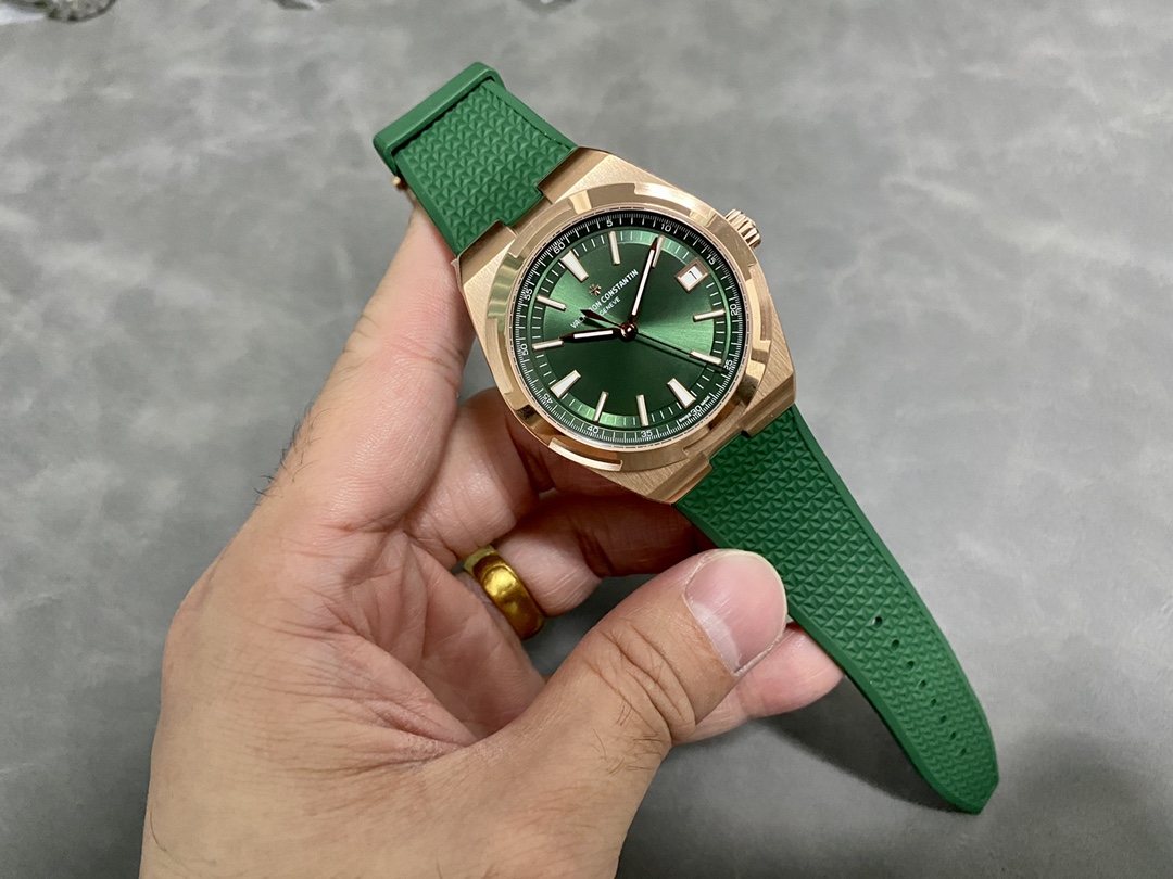 Vacheron Constantin Overseas 41 mm Watch – IW-0852 - Image 4