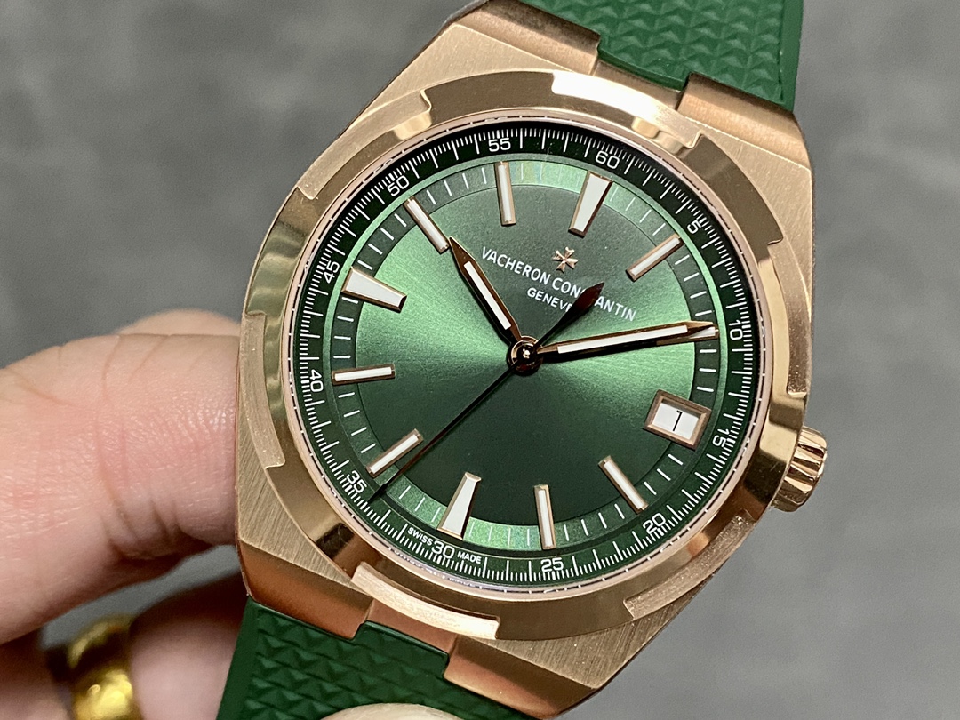 Vacheron Constantin Overseas 41 mm Watch – IW-0852 - Image 3