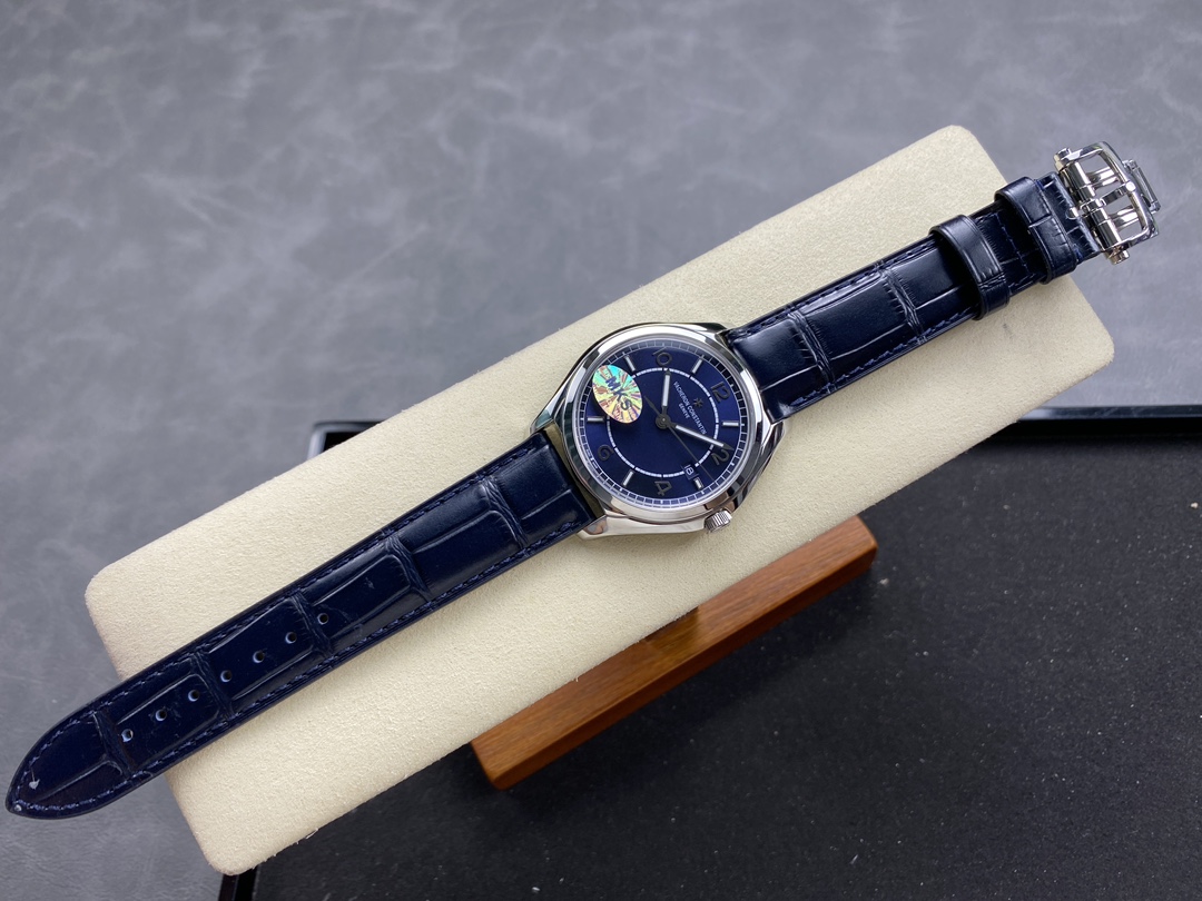 Vacheron Constantin Classic 40 mm Watch – IW-0860 - Image 4