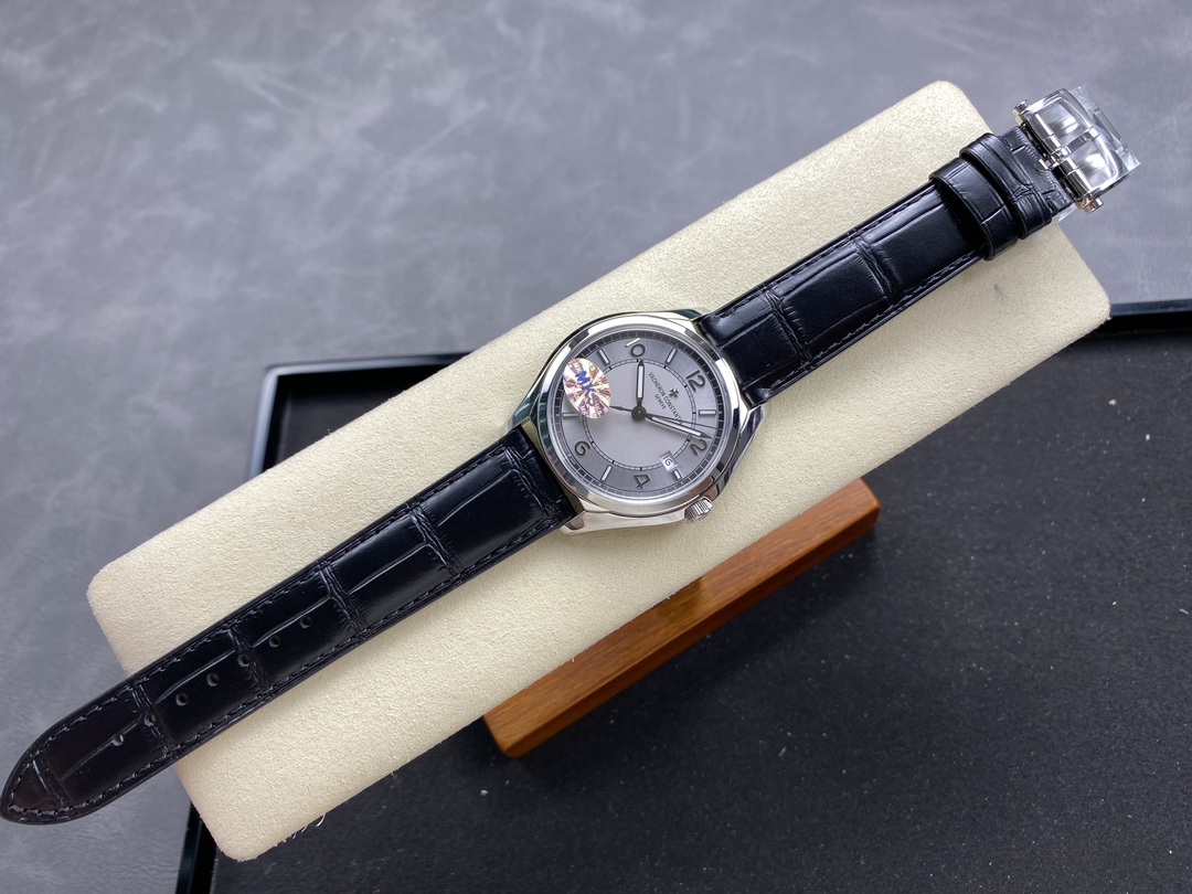 Vacheron Constantin Classic 40 mm Watch – IW-0858 - Image 4