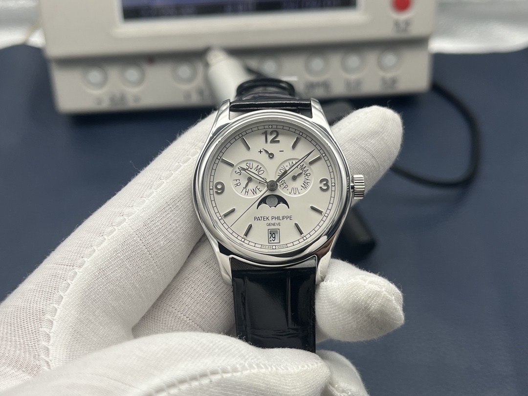 Patek Philippe Master Control Moonphase 39 mm Watch – IW-2295 - Image 2
