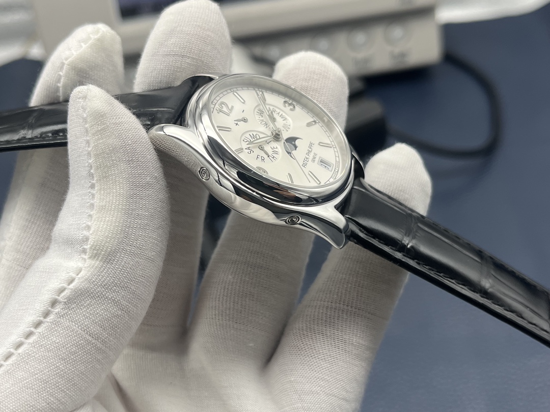 Patek Philippe Master Control Moonphase 39 mm Watch – IW-2295 - Image 5