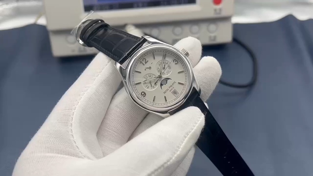 Classic Watch – IW-2294