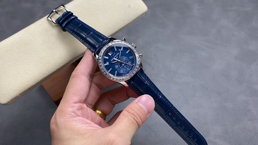 Classic Watch – IW-2310