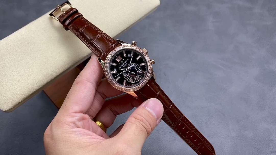 Classic Watch – IW-2306