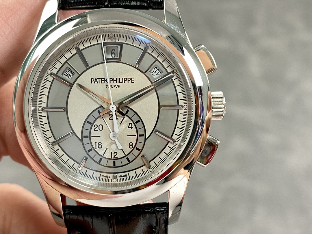 Nautilus Watch – IW-2327