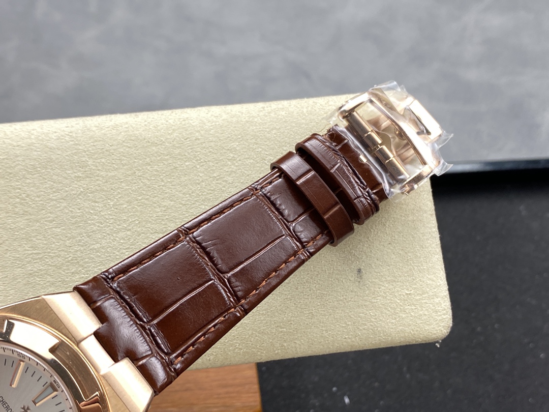 Overseas 41 mm Watch – IW-0841 - Image 7