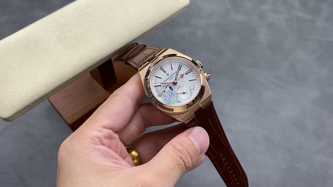 Classic Watch – IW-0840