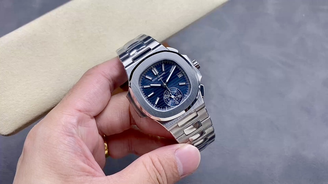 Classic Watch – IW-2286