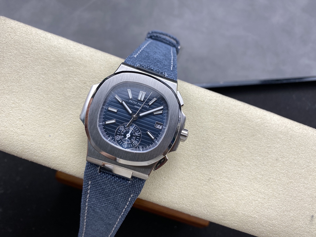 Classic Chronograph Watch – IW-2285 - Image 4