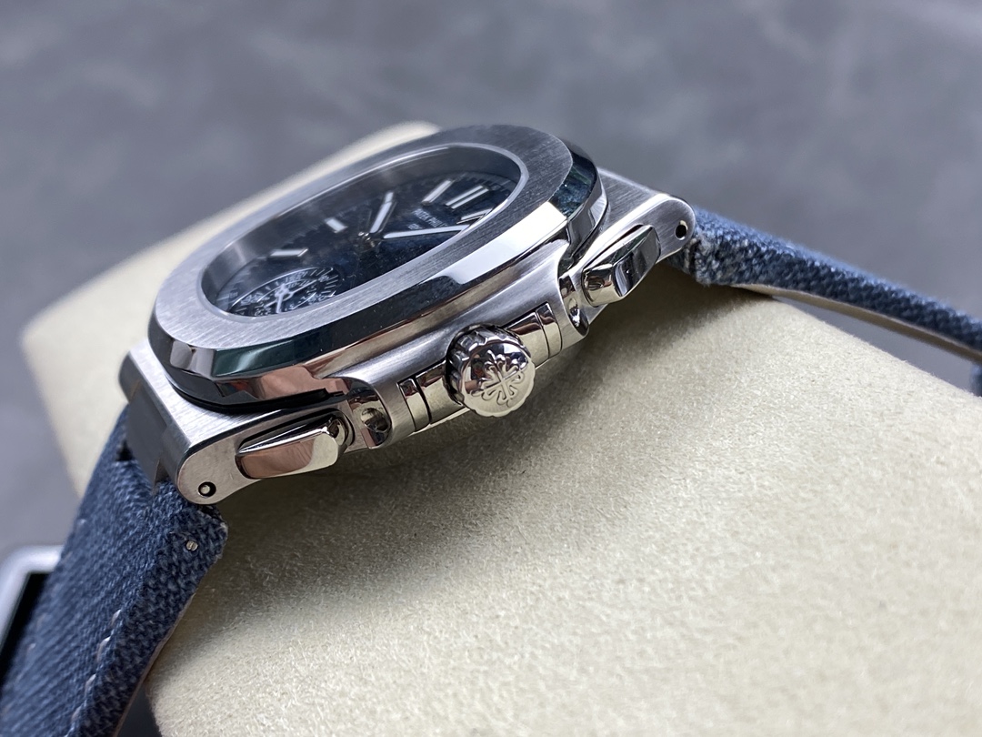 Classic Chronograph Watch – IW-2285 - Image 6