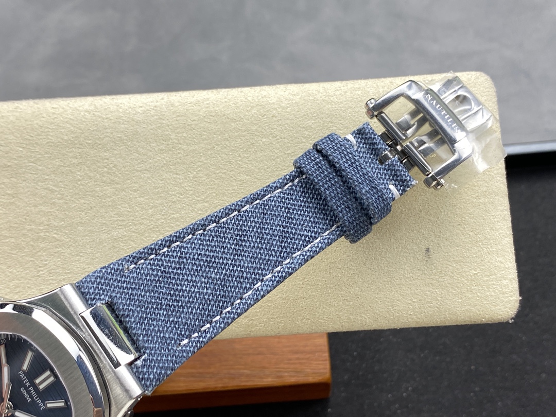 Classic Chronograph Watch – IW-2285 - Image 8
