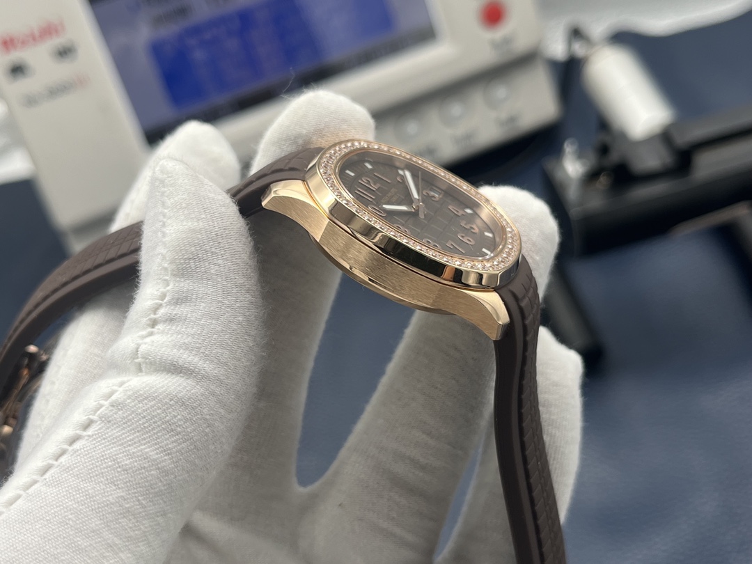 Nautilus 38.8 mm Watch – IW-2283 - Image 5