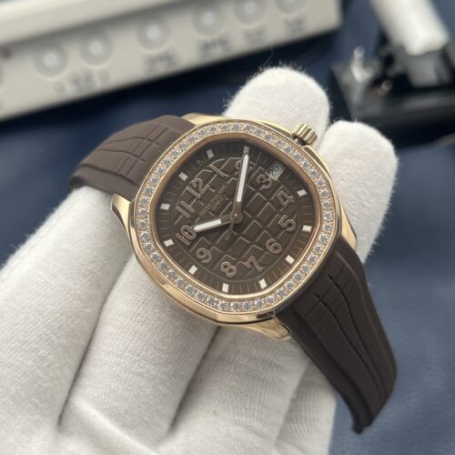 Nautilus 38.8 mm Watch – IW-2283