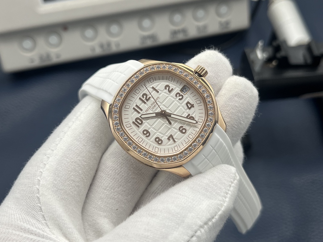 Nautilus 38.8 mm Watch – IW-2281