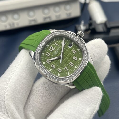 Nautilus 38.8 mm Watch – IW-2279