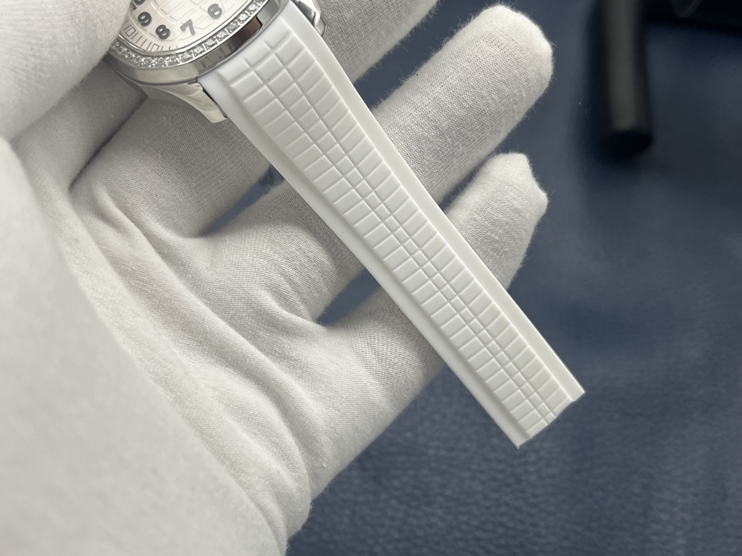 Nautilus 38.8 mm Watch – IW-2275 - Image 9