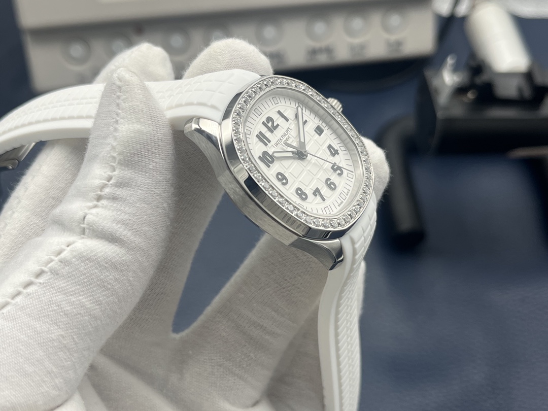 Nautilus 38.8 mm Watch – IW-2275 - Image 5