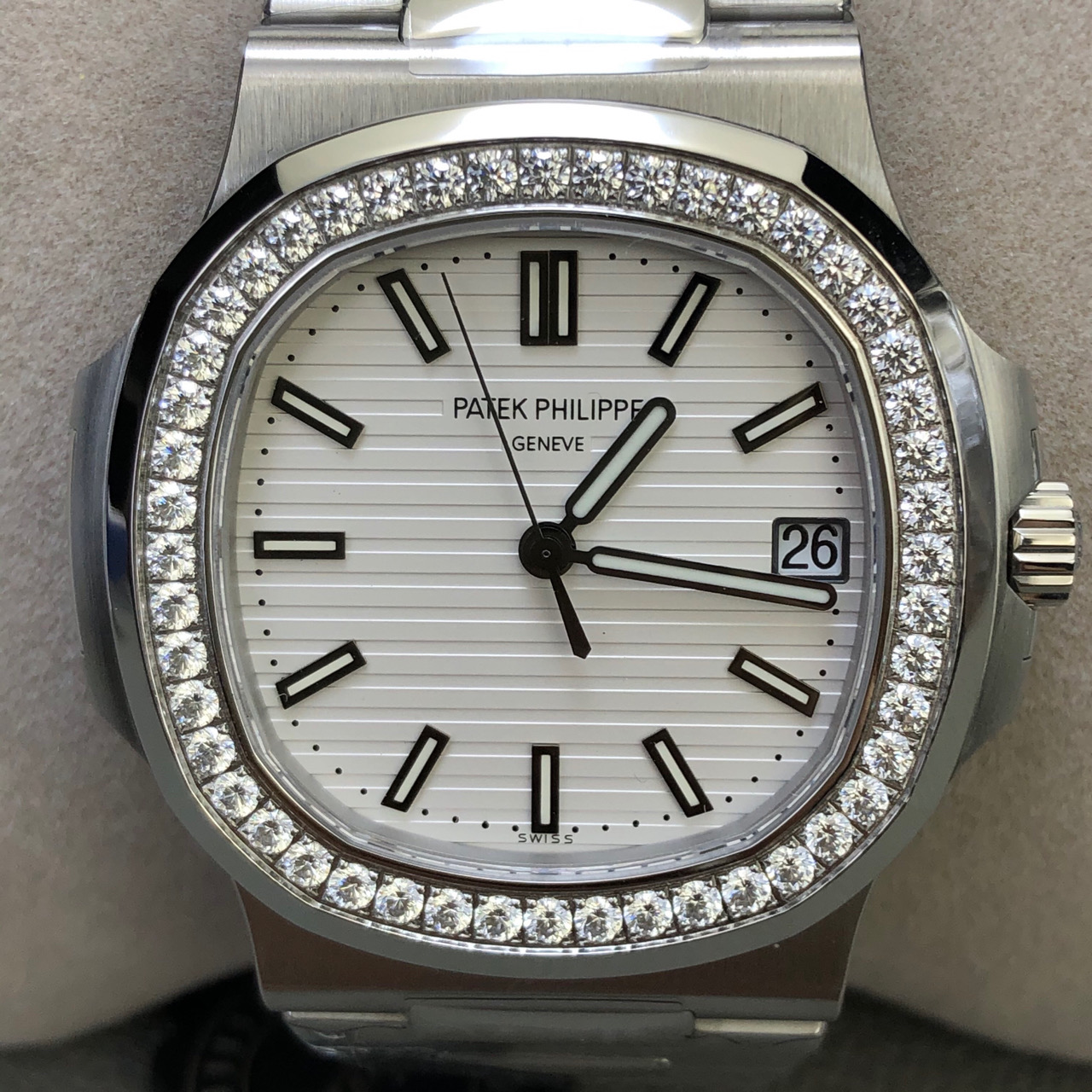 Nautilus Diamond-Set Watch – IW-2742 - Image 2