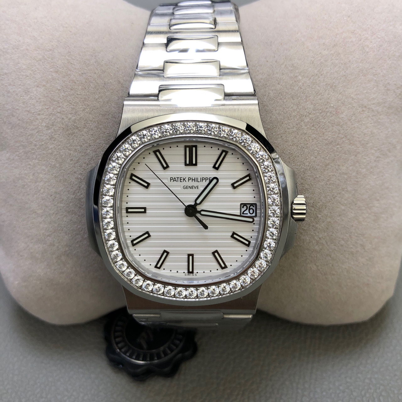 Nautilus Diamond-Set Watch – IW-2742 - Image 3