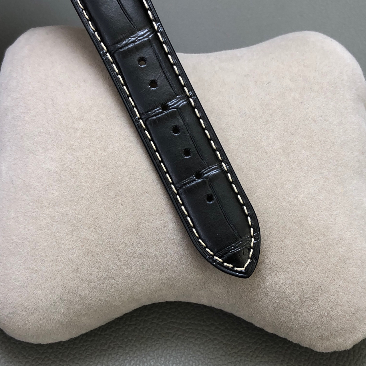 Longines Classic 38.5 mm Watch – IW-0771 - Image 9