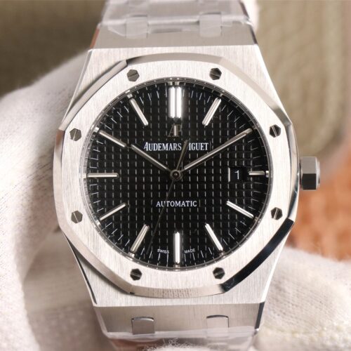 o_1ds4f9758135j3301ubvppc1ej011.jpg Audemars Piguet Royal Oak Luminous Watch – IW-2177