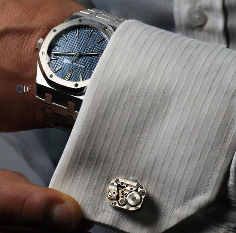 Audemars Piguet Royal Oak Watch – IW-2214 - Image 2