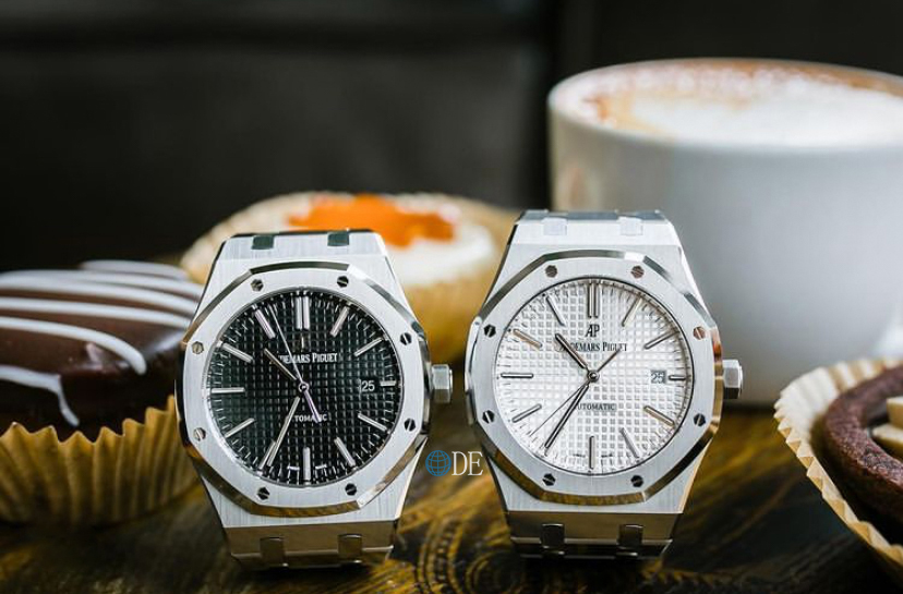 Audemars Piguet Royal Oak Watch – IW-2214 - Image 5