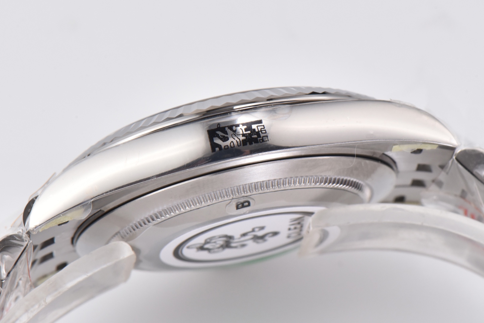 Rolex Datejust Luminous Watch – IW-0071 - Image 4
