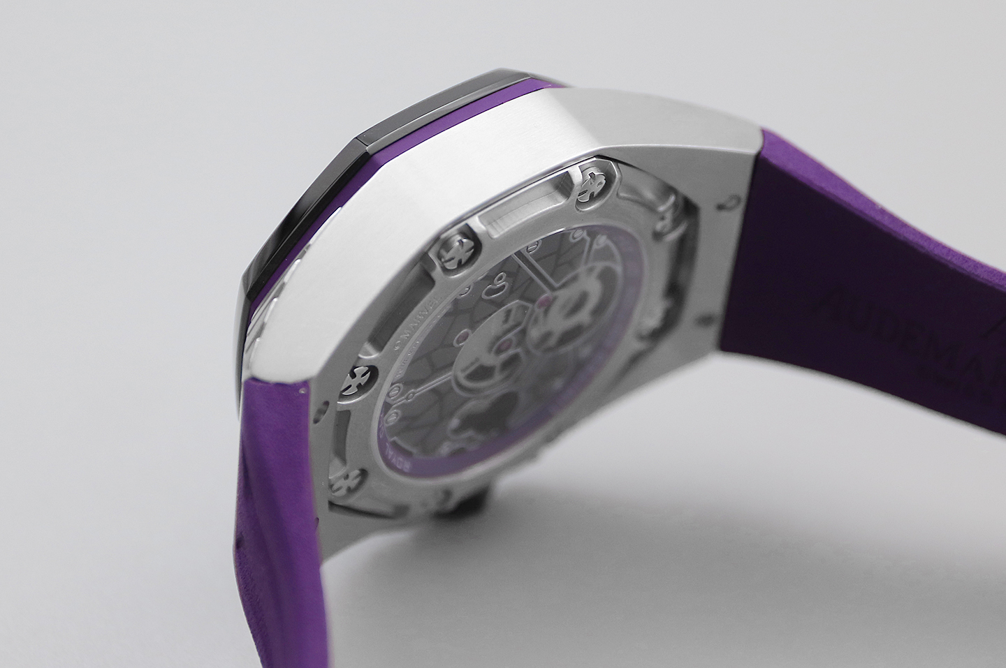 Audemars Piguet Royal Oak Tourbillon 44 mm Watch – IW-2156 - Image 6